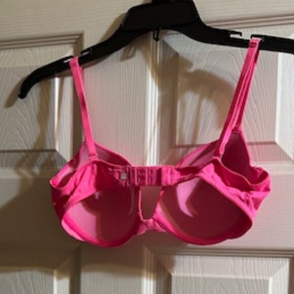 Victoria's Secret PINK Bra - Picture 2 of 3